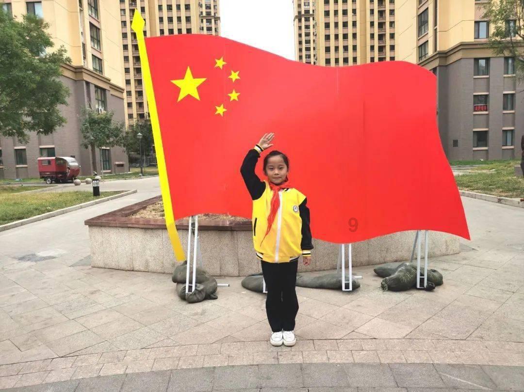 救援受困的萌兔