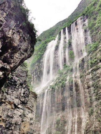 受大雾天气影响 琼州海峡新海港、秀英港停航